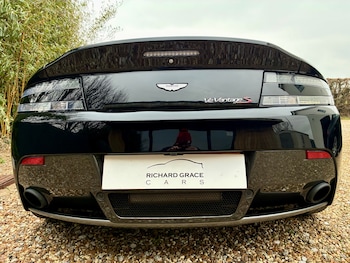 Used Aston Martin Vantage 2016 for sale - 77418260: Photo