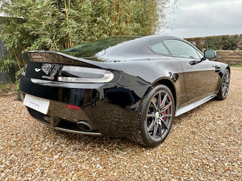 Used Aston Martin Vantage 2016 for sale - 77418260: Photo