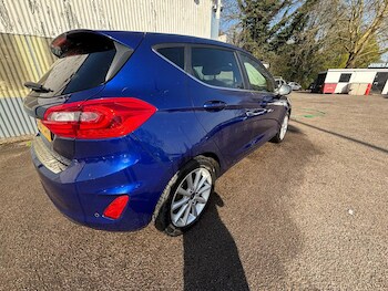 Used Ford Fiesta 2017 for sale - 78319024: Photo