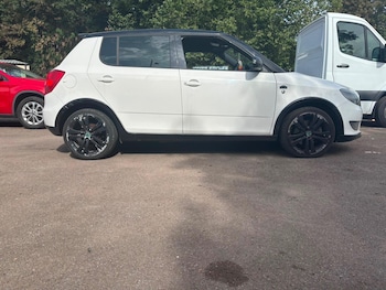 Used Skoda Fabia 2013 for sale - 79472133: Photo