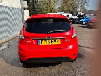 Used Ford Fiesta 2015 for sale - 78318261: Photo