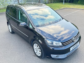 Used Volkswagen Touran 2011 for sale - 75519914: Photo