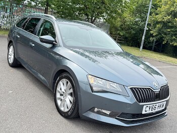 Used Skoda Superb 2017 for sale - 75539447: Photo