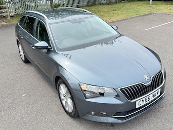Used Skoda Superb 2017 for sale - 75539447: Photo