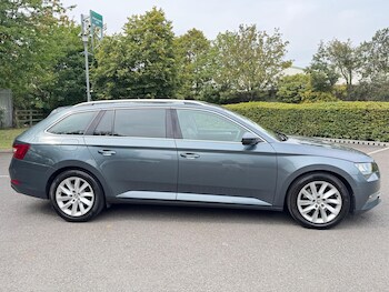 Used Skoda Superb 2017 for sale - 75539447: Photo