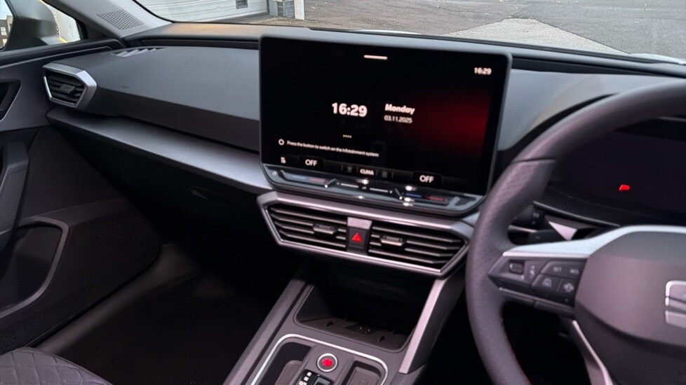 Used SEAT Leon 2025 for sale - 76479630: Photo 13