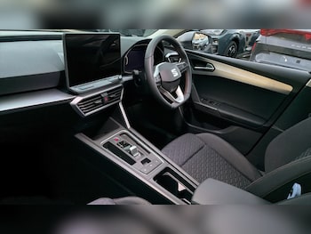 Used SEAT Leon 2025 for sale - 76479630: Photo