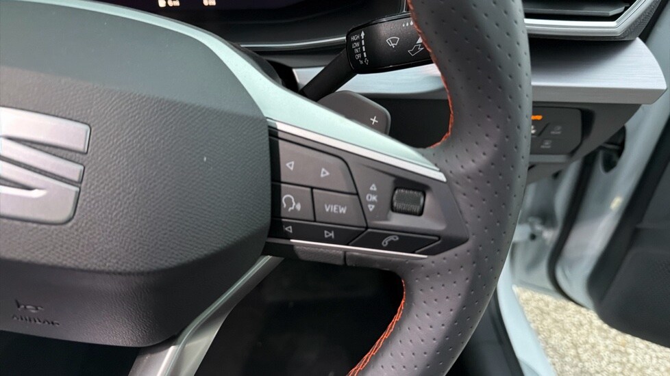 Used SEAT Leon 2025 for sale - 76479630: Photo 30