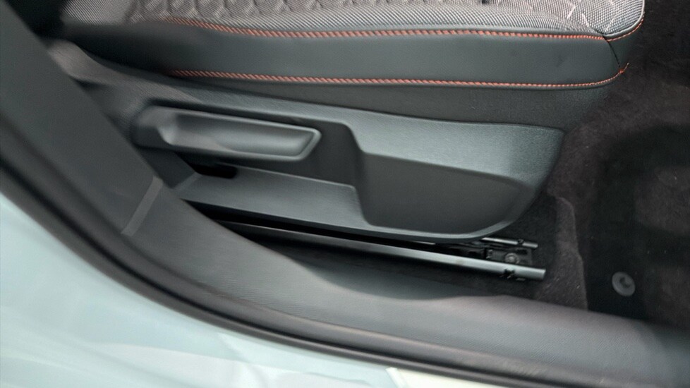 Used SEAT Leon 2025 for sale - 76479630: Photo 38