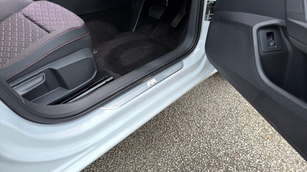 Used SEAT Leon 2025 for sale - 76479630: Photo 40