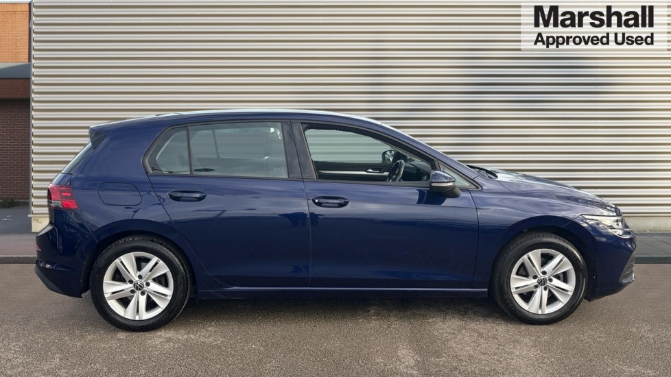 Used Volkswagen Golf 2020 for sale - 76754609: Photo 2