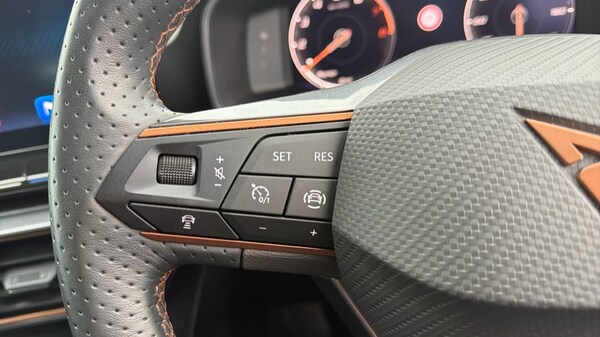 Used Cupra Leon 2024 for sale - 76276607: Photo 46