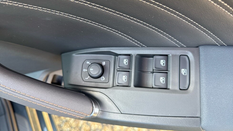 Used Cupra Leon 2025 for sale - 75984699: Photo 36
