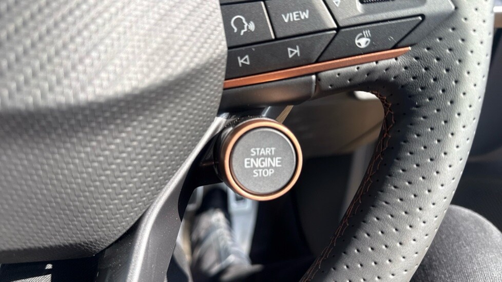 Used Cupra Leon 2025 for sale - 75984699: Photo 49