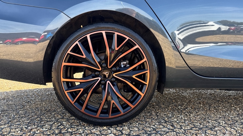Used Cupra Leon 2025 for sale - 75984699: Photo 5