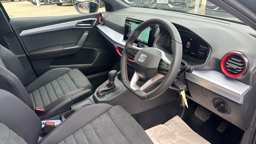 Used SEAT Ibiza 2025 for sale - 76116974: Photo 6