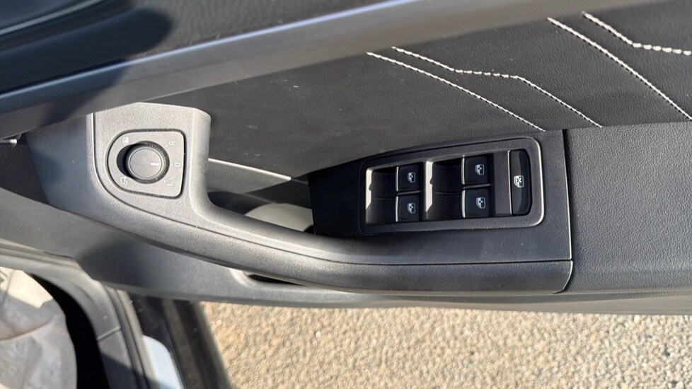 Used SEAT Ateca 2024 for sale - 76234158: Photo 35