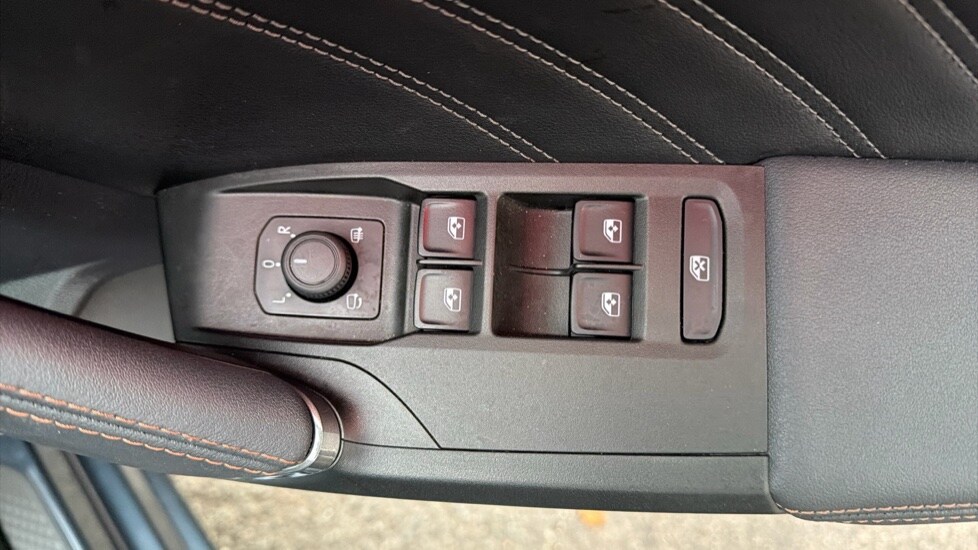 Used Cupra Leon 2025 for sale - 76321880: Photo 35