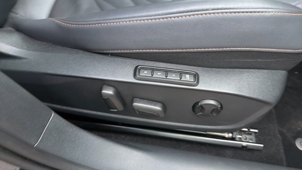 Used Cupra Leon 2025 for sale - 76321880: Photo 37