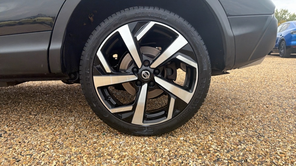 Used Nissan Qashqai 2018 for sale - 77055604: Photo 18