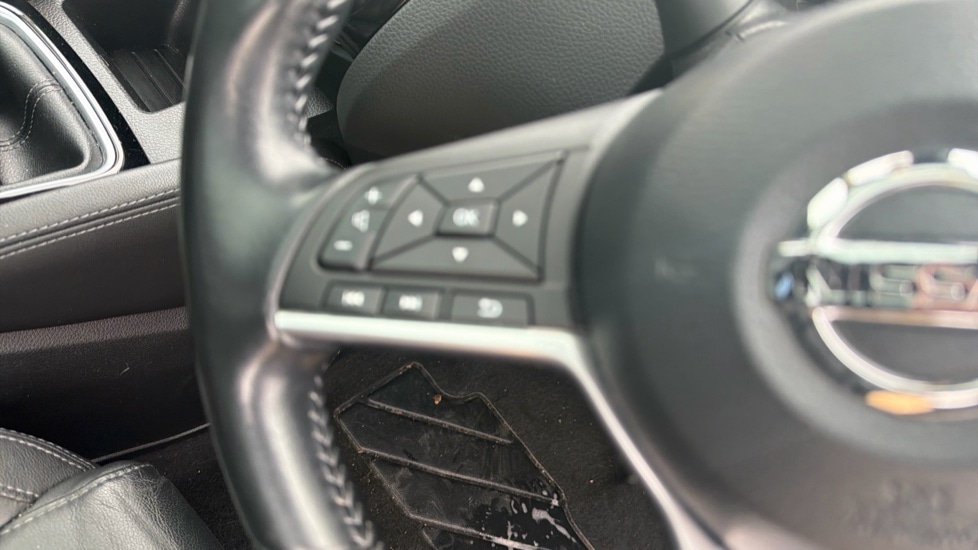 Used Nissan Qashqai 2018 for sale - 77055604: Photo 22