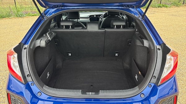 Used Honda Civic 2018 for sale - 76116727: Photo 15