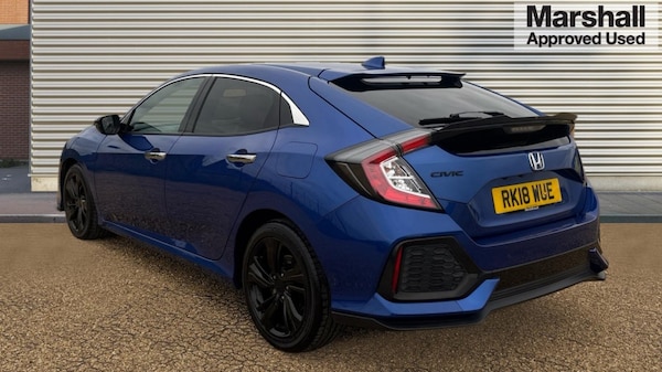 Used Honda Civic 2018 for sale - 76116727: Photo 5
