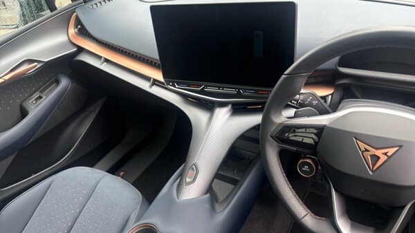 Used Cupra Tavascan 2025 for sale - 75702714: Photo 13