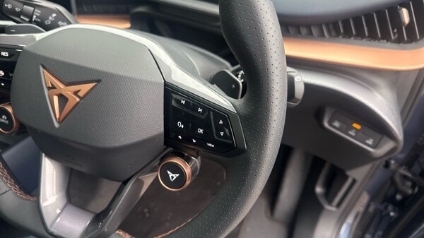 Used Cupra Tavascan 2025 for sale - 75702714: Photo 30