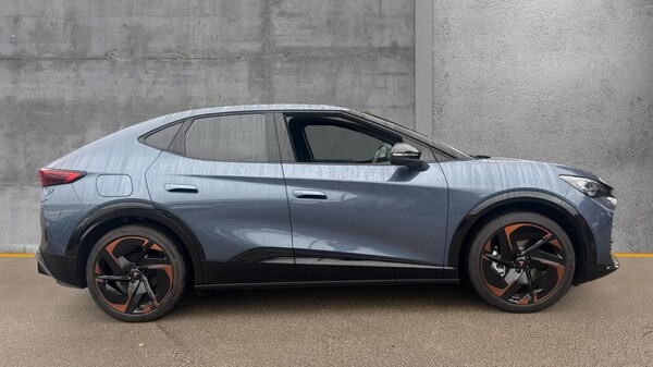 Used Cupra Tavascan 2025 for sale - 75702714: Photo 4