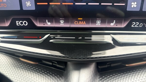 Used Cupra Tavascan 2025 for sale - 75702714: Photo 51