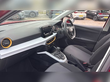 Used SEAT Arona 2023 for sale - 76117067: Photo 2