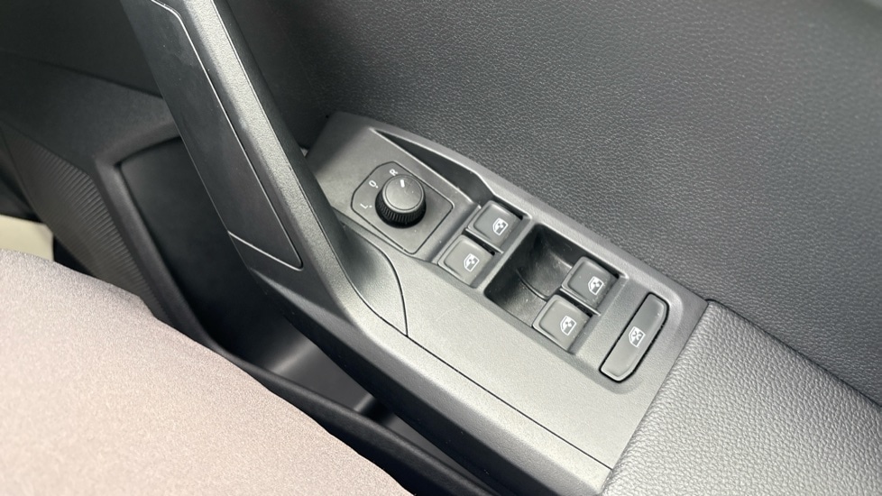 Used SEAT Arona 2023 for sale - 76117067: Photo 32