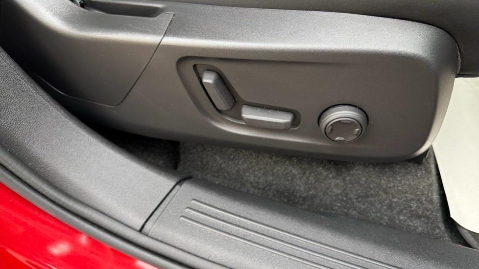 Used Volvo C40 2023 for sale - 76493882: Photo 31