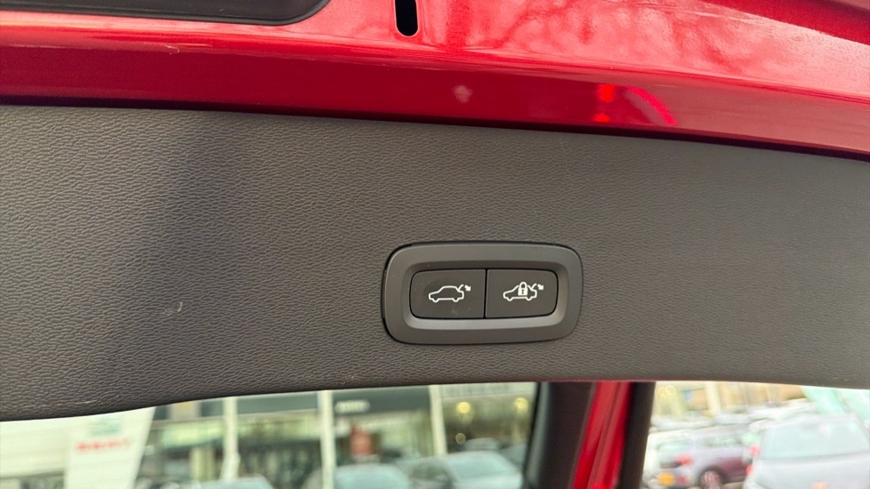 Used Volvo C40 2023 for sale - 76493882: Photo 45