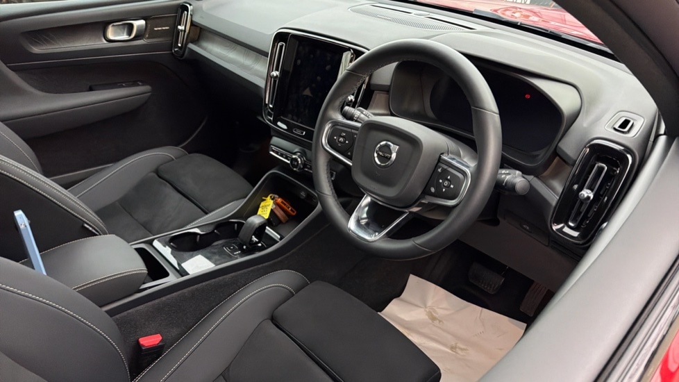 Used Volvo C40 2023 for sale - 76493882: Photo 9