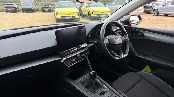 Used Cupra Leon 2024 for sale - 76312476: Photo 2
