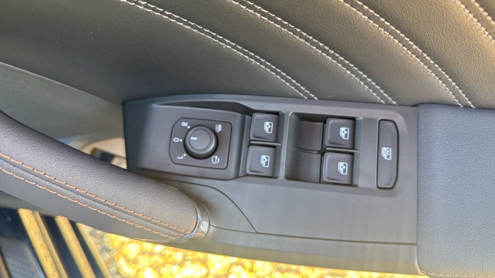 Used Cupra Leon 2025 for sale - 75984851: Photo 35