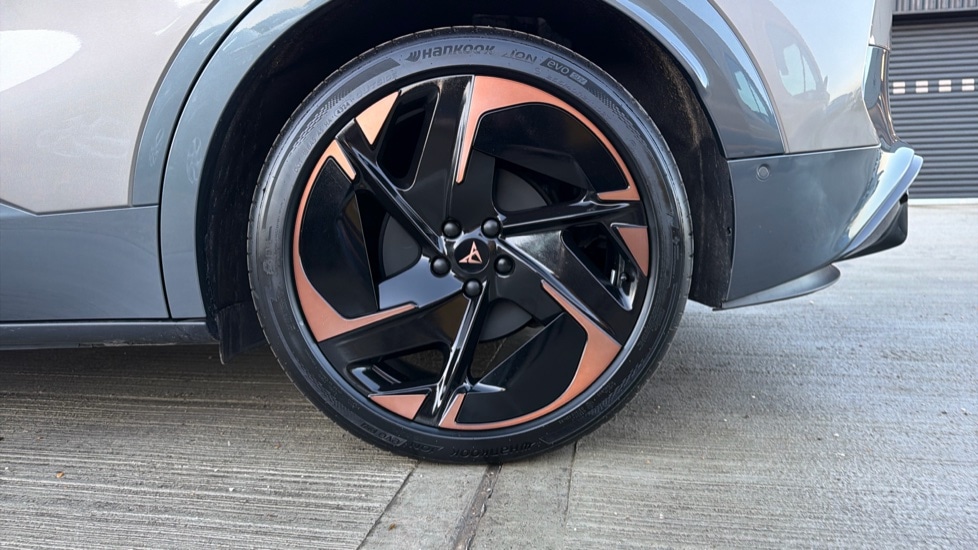 Used Cupra Tavascan 2025 for sale - 76861876: Photo 18