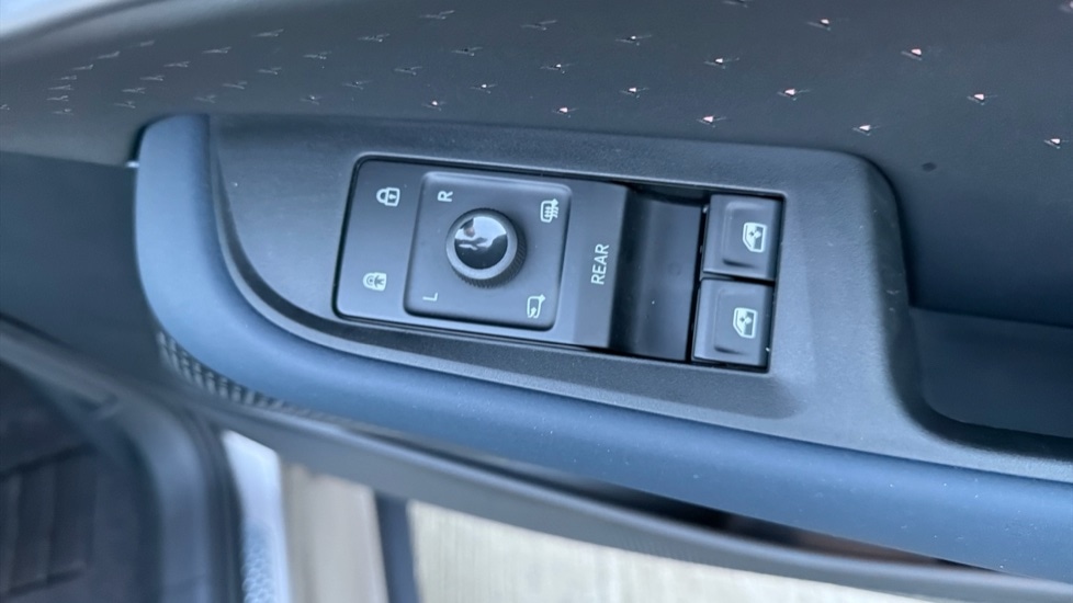 Used Cupra Tavascan 2025 for sale - 76861876: Photo 36