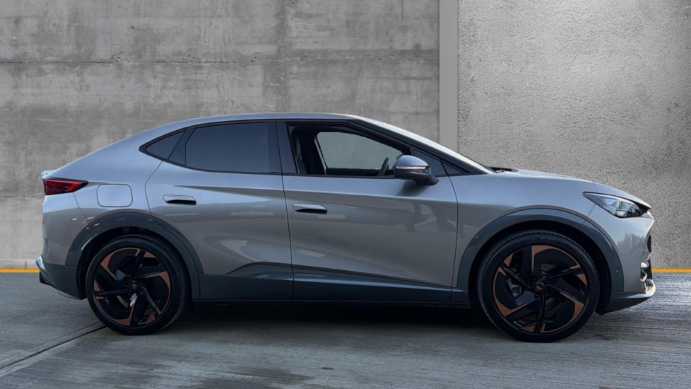 Used Cupra Tavascan 2025 for sale - 76861876: Photo 4