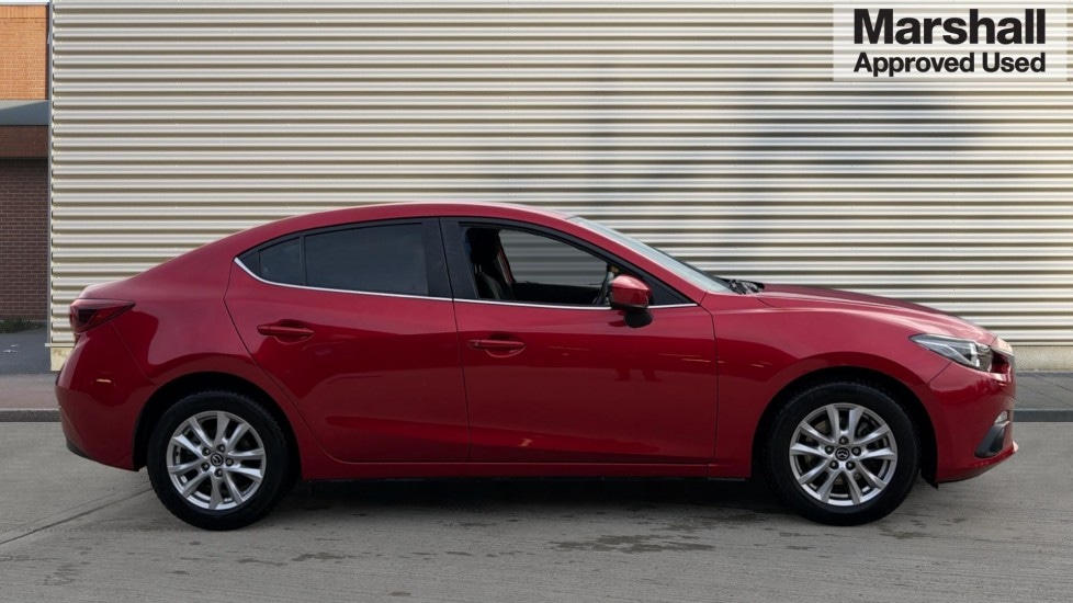 Used Mazda Mazda3 2016 for sale - 76881785: Photo 2