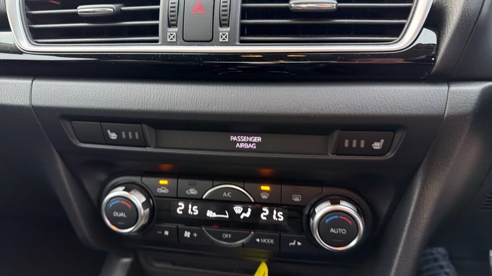 Used Mazda Mazda3 2016 for sale - 76881785: Photo 39