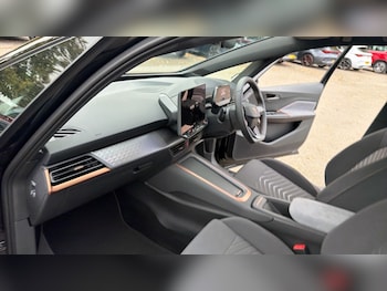 Used Cupra Born 2025 for sale - 76183920: Photo 2