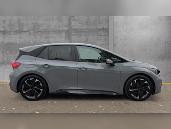 Used Cupra Born 2025 for sale - 76191137: Photo