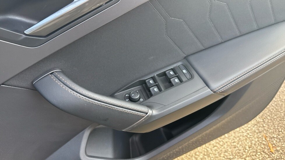 Used Cupra Leon 2025 for sale - 76025337: Photo 38