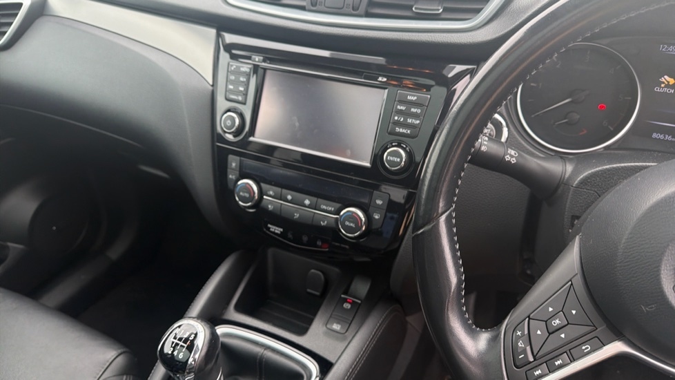 Used Nissan Qashqai 2018 for sale - 76312117: Photo 12