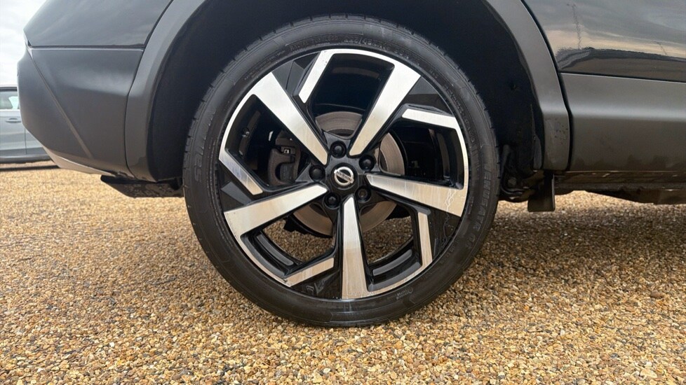 Used Nissan Qashqai 2018 for sale - 76312117: Photo 19