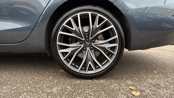 Used Cupra Leon 2025 for sale - 76276431: Photo 18