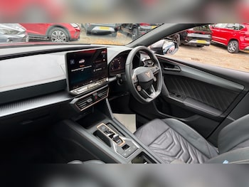 Used Cupra Leon 2025 for sale - 76276431: Photo 2